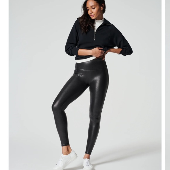 SPANX Pants - Spanx faux leather Leggings